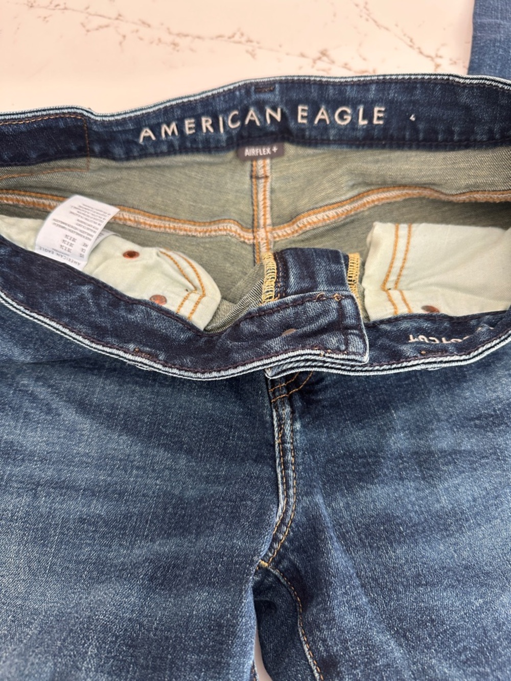 EUC❗️American Eagle Outfitters Men's Airflex+ Classic Bootcut Jeans - Picture 3 of 4